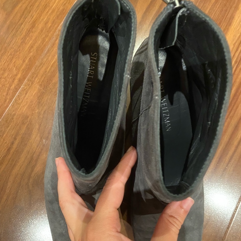 Stuart Weitzman / Bacari Gray Slate Block Heel An… - image 3